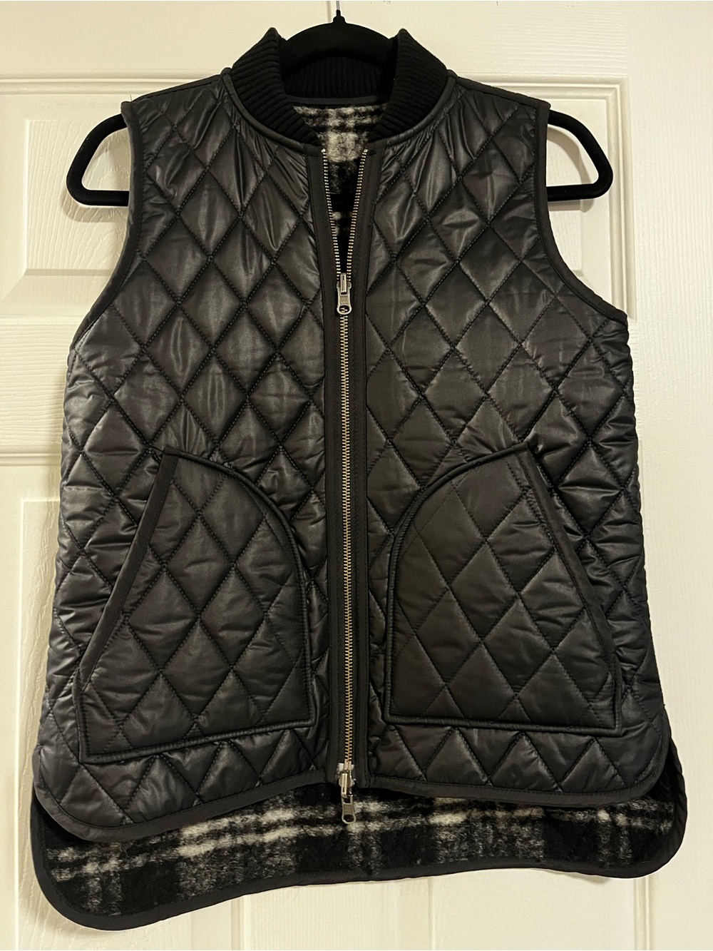 Women’s Quilted Zip-Front Vest - Black